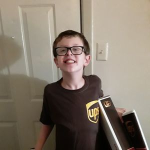 Meet your Posher, Rachel